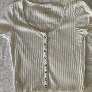 American Eagle White Cropped Button up Top